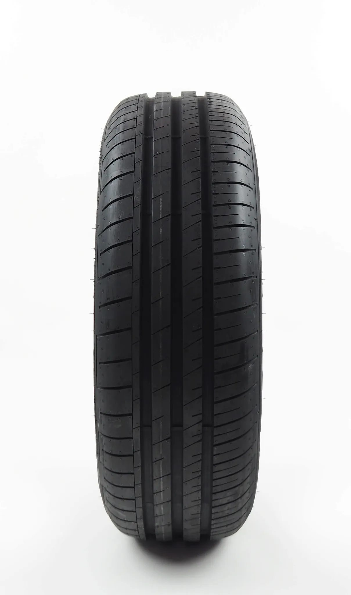 Fulda 235/50 R18 KRISTALL CONTROL HP2 101V XL FP DOT2024 - obrazek 4