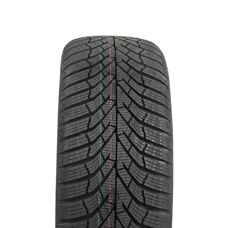 Kumho 225/55 R17 WINTERCRAFT WP52+ 101 V XL - obrazek 2