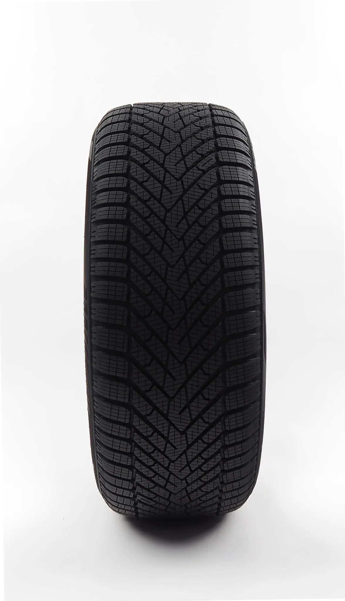 Pirelli 235/45 R18 Cinturato Winter 2 94V - obrazek 4