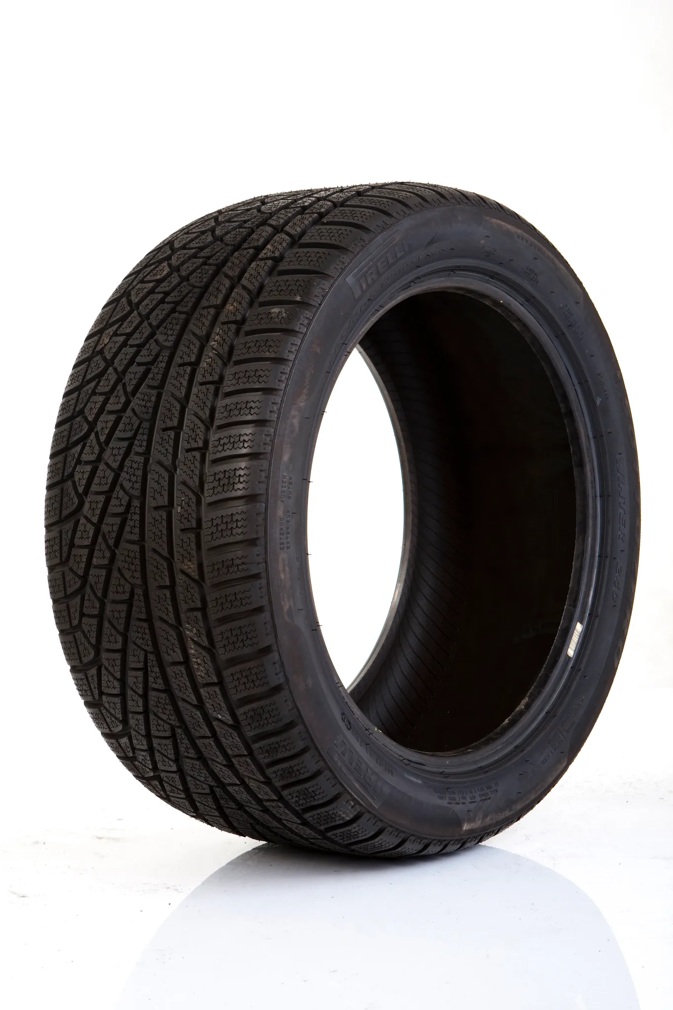 Pirelli 215/45 R18 SOTTOZERO SERIE II 93 V XL MO - obrazek 2