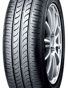 Yokohama 285/40 R22 BLUEARTH V906 110W